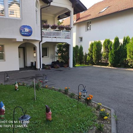 Apartments Airport Inn Dubrave Gornje المظهر الخارجي الصورة