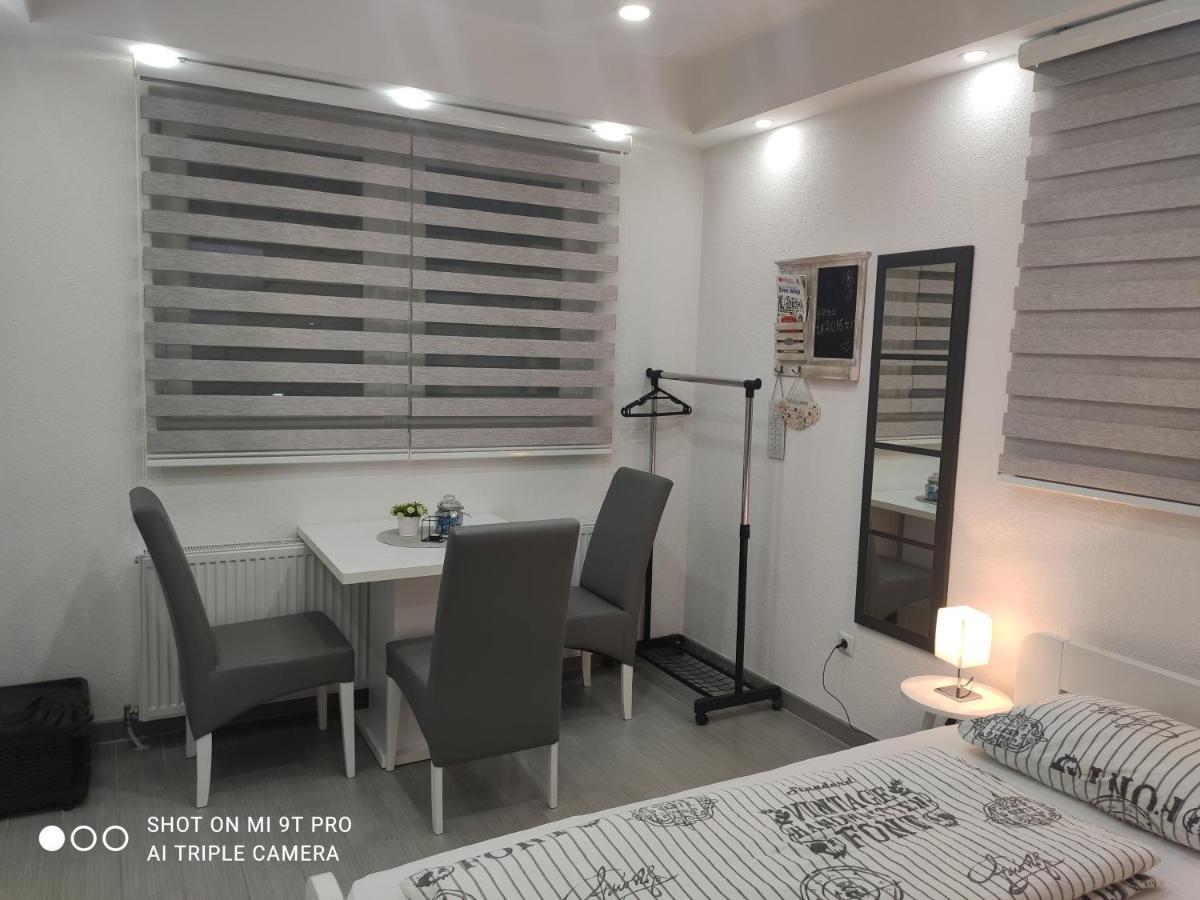 Apartments Airport Inn Dubrave Gornje المظهر الخارجي الصورة