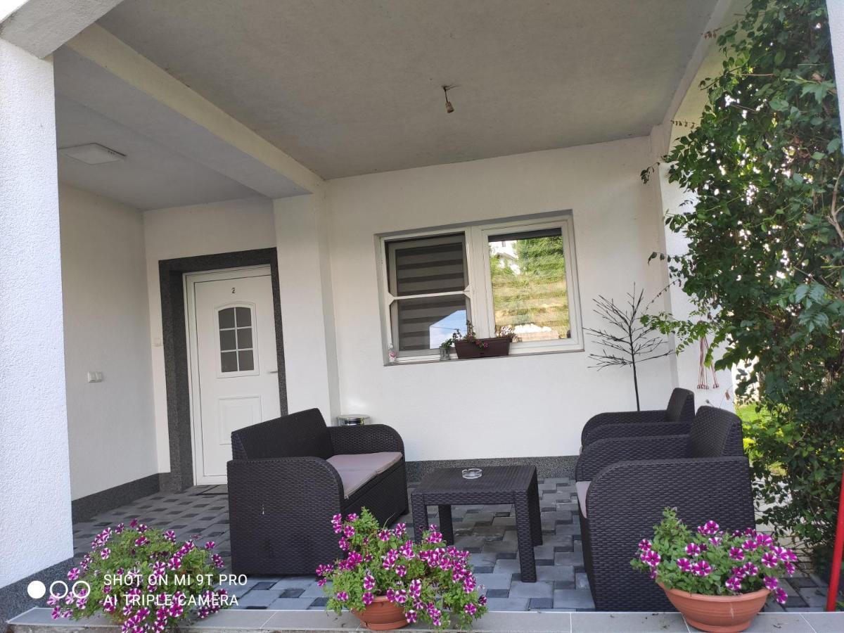 Apartments Airport Inn Dubrave Gornje المظهر الخارجي الصورة